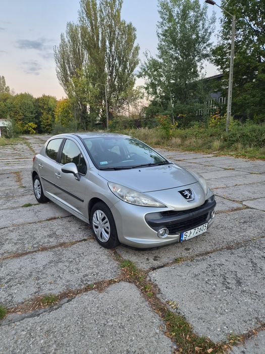 Peugeot 207 1.4 benzyna 2008