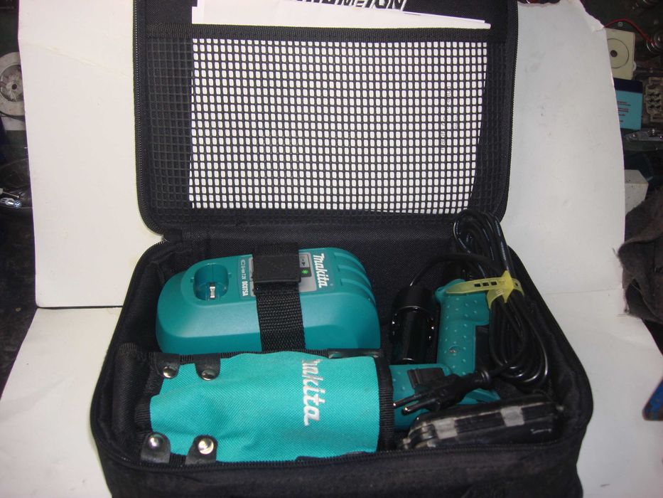 parafusadora Makita articulável