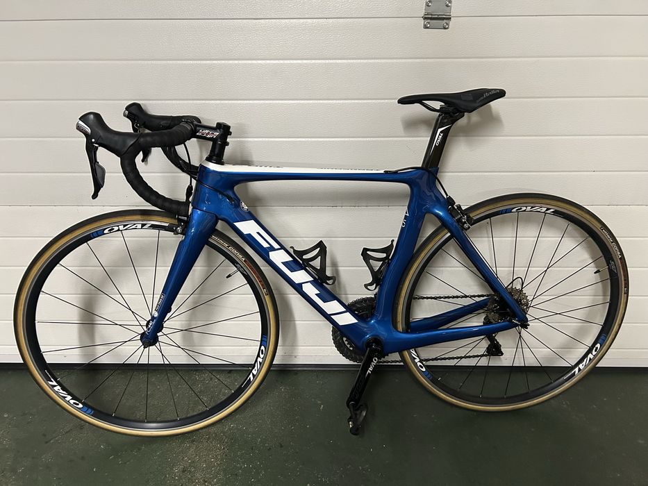 Bicicleta estrada / ciclisco / triatlo carbono Fuji