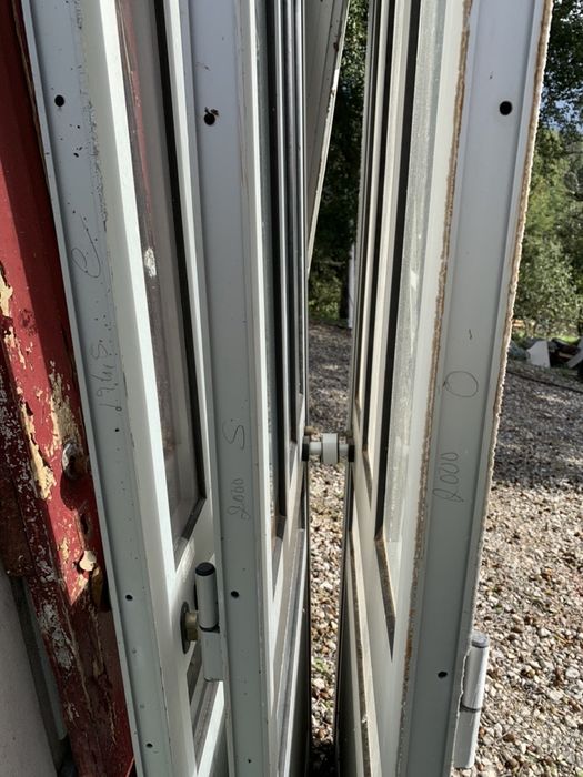 Portas de aluminiu
