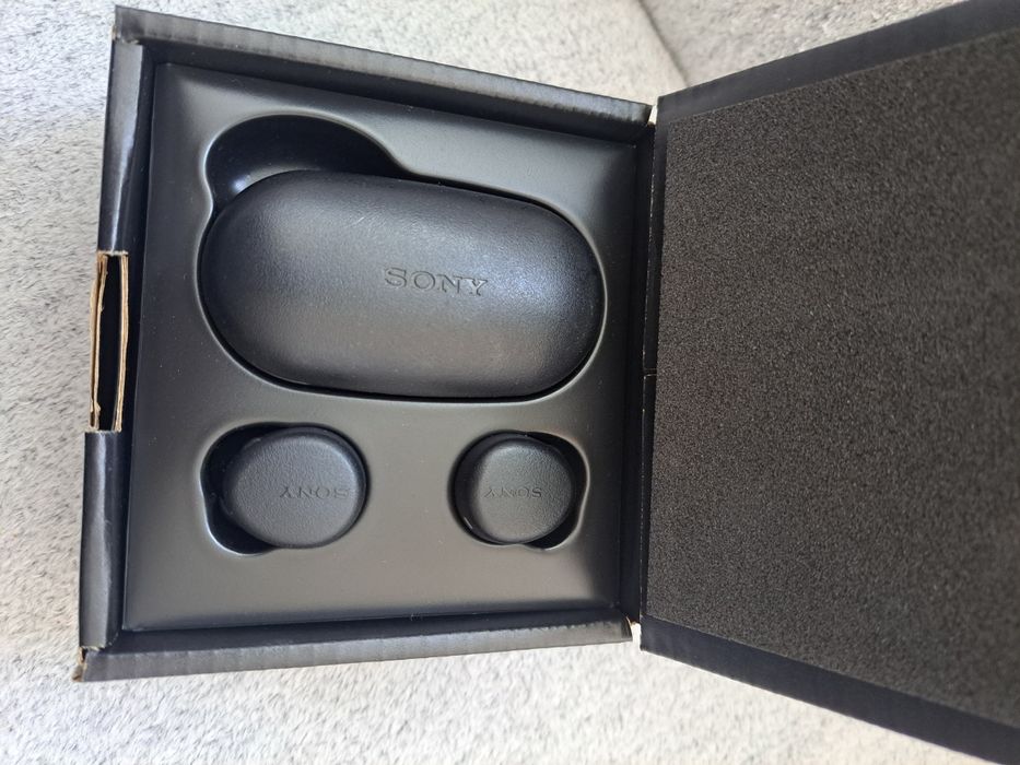 Słuchawki bezprzewodowe sony WF-XB700