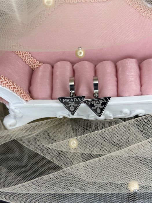 Стильна біжутерія | Нові прикраси за доступною ціною