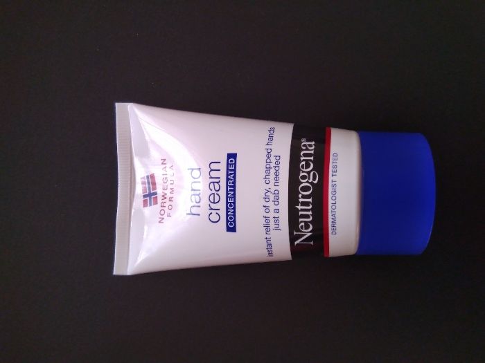 Creme de Mãos Neutrogena Concentrado - POR ABRIR