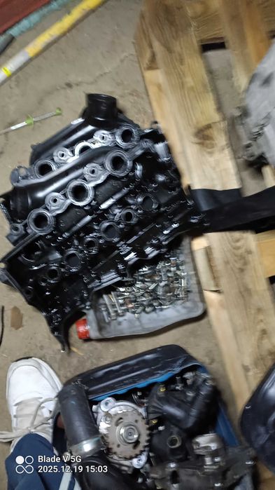 SILNIK Citroen c5x 3.0 HDI  V6  Czesci