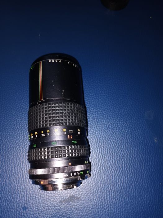 Auto Makinon MC ZOOM 1:4,5  f=80-200mm obiektyw kolekcjonerski