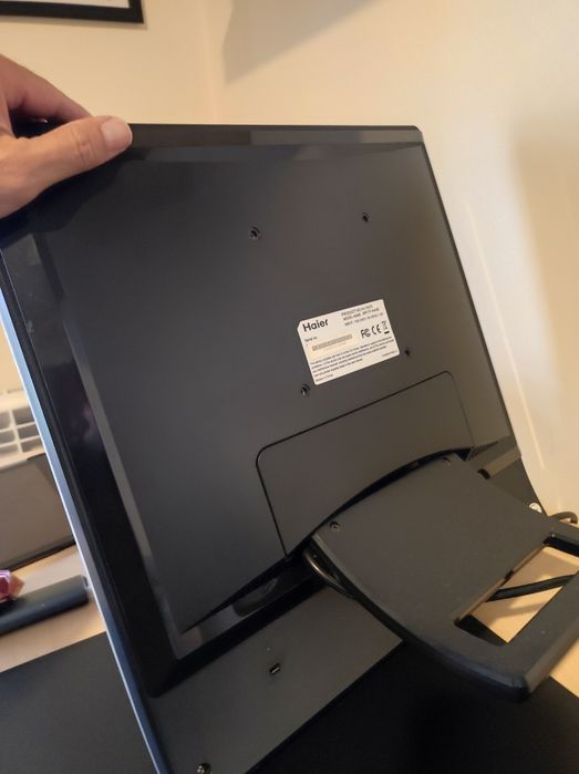 Monitor Haier 17 polegadas