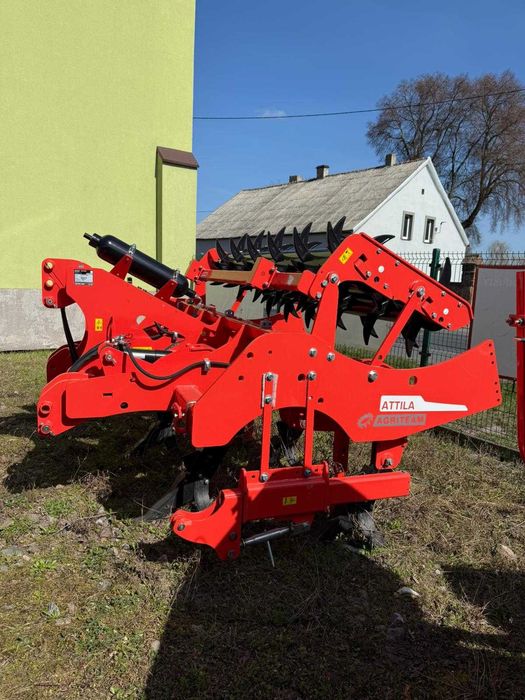 Głębosz pług dłutowy ATTILA 250/5 HYDRO Maschio Gaspardo od ręki