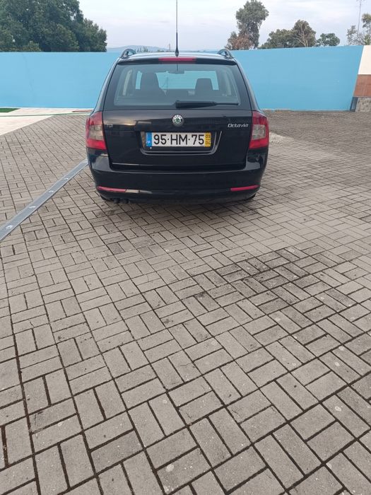 Skoda Octavia — fotografia 2