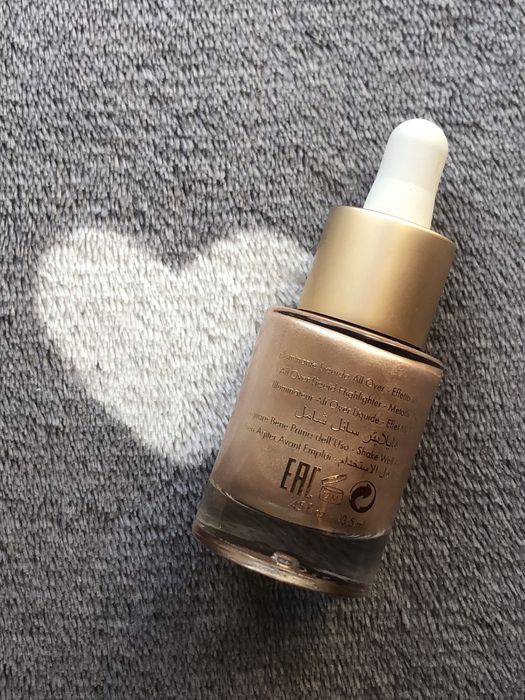 Pupa Glow Obsession Liquid Highlighter 002 Rozświetlacz w płynie