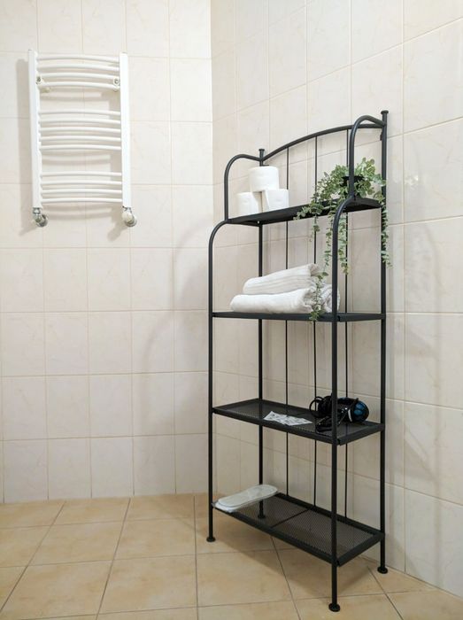 1 к. вартира в новобудові для 3-4 осіб біля МЦ " Янголятко"