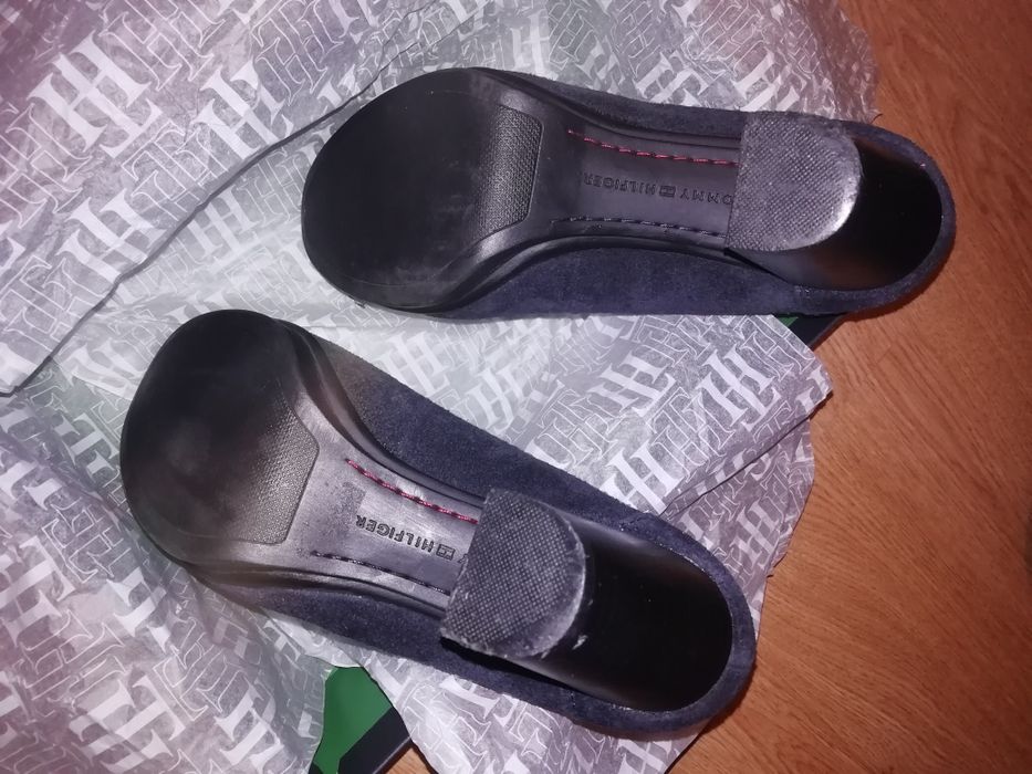 Sapatos Tommy Hilfiger azuis escuro