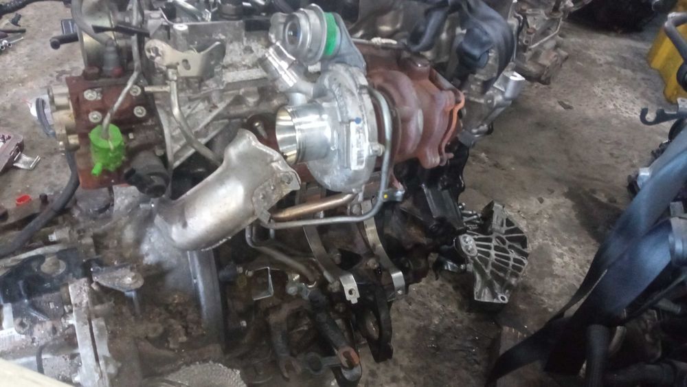 Двигун 2.0 dCi Рено Трафік Опель Віваро, Прімастар M9R M 786