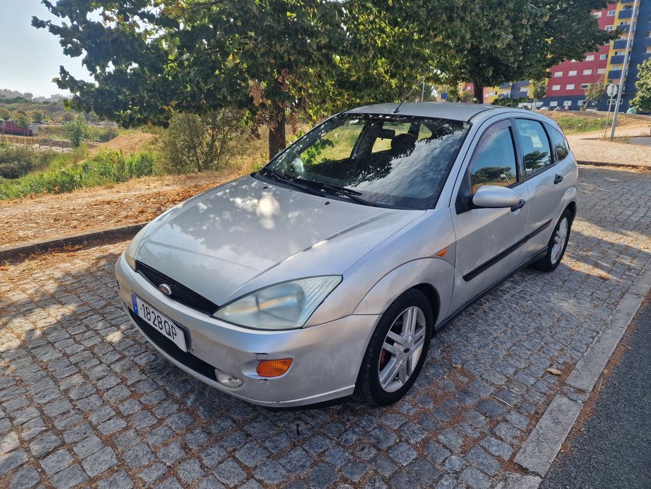 Ford Focus 1.8 TDDI (DIESEL)