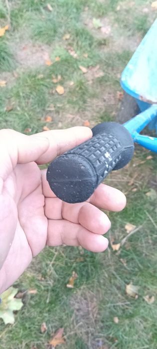 Тачка садова будівельна