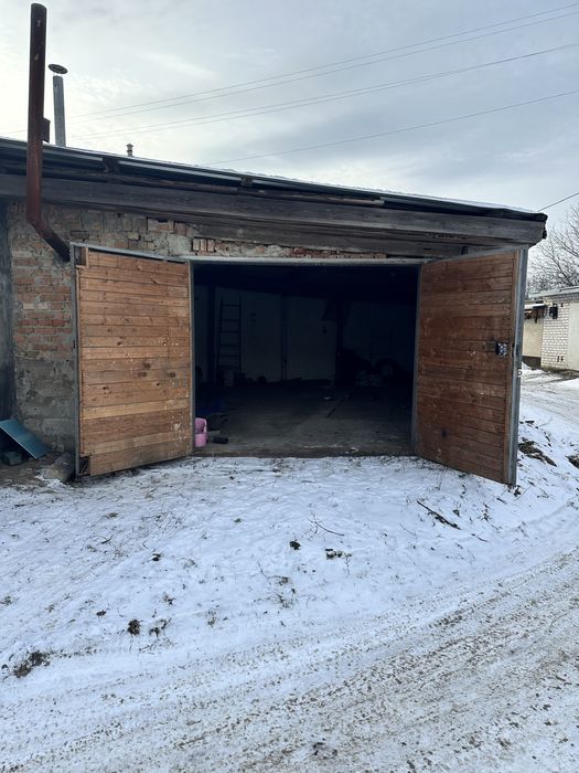 Продам кирпичный гараж браилки