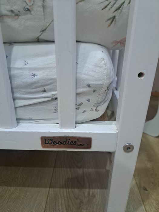 Sprzedam dwa łóżeczka