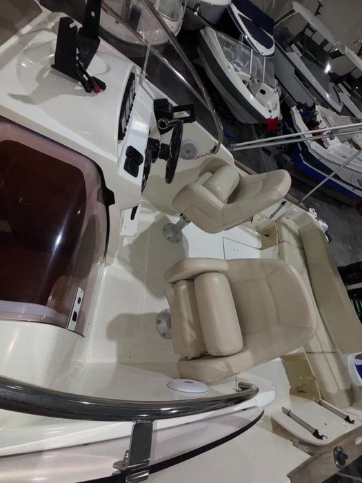 Barco cap camarat 7.55wa