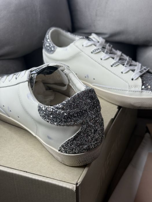 Кеди голден гуз golden goose жіночі кросівки кеди білі срібні