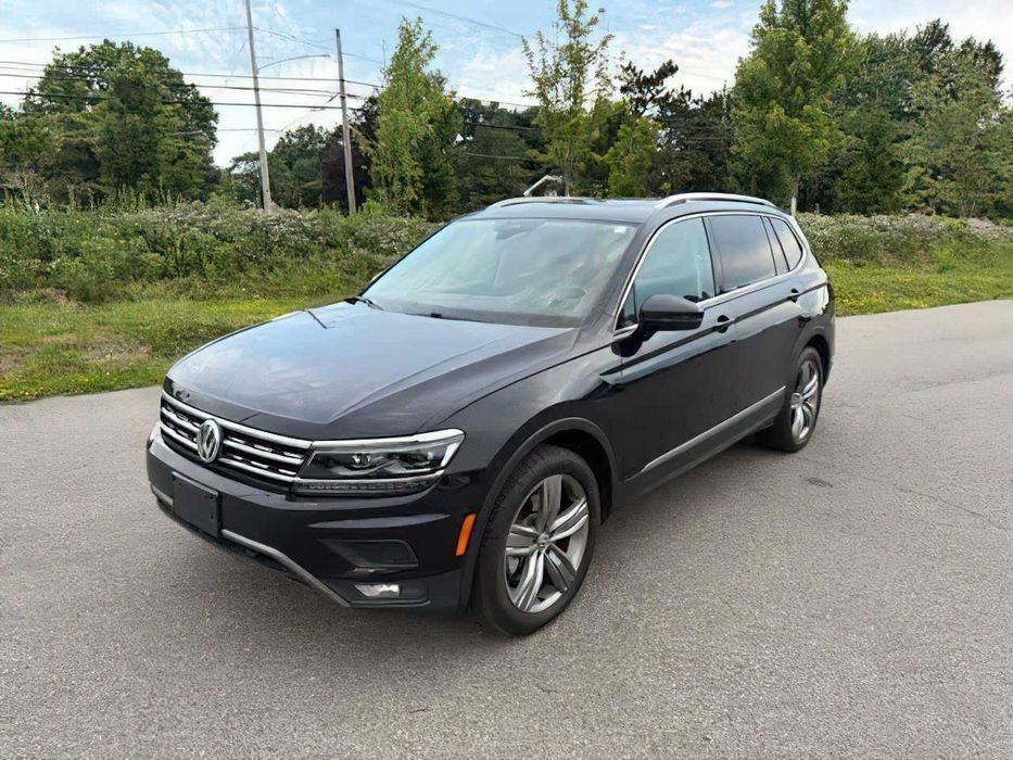 Volkswagen Tiguan 2.0T SEL Premium      2019