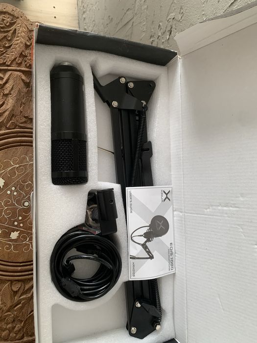 Sprzedam mikrofon krux w bardzo dobrym stanie