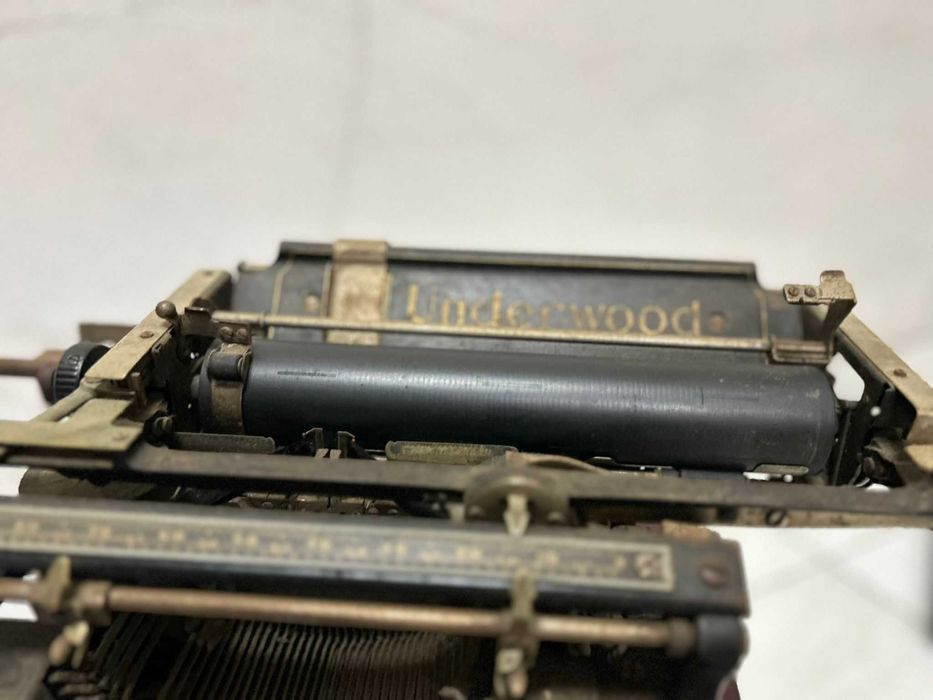 Maquina escrever Underwood Clássica – Uma Joia do Passado!
