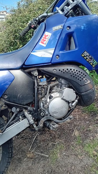 Vendo yamaha Como nova