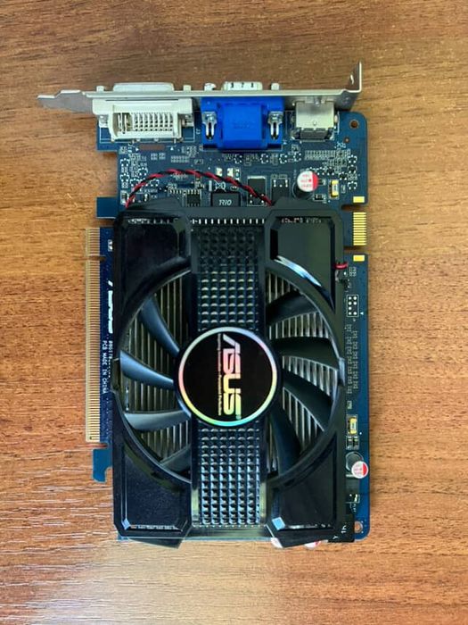 Материнська плата ,відеокарта,оперативна памʼять 4 ГБ