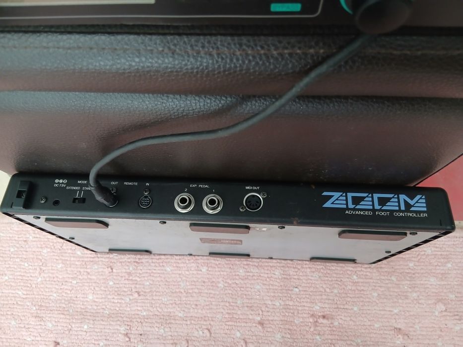 Processador "ZOOM 9150 valve DSP"