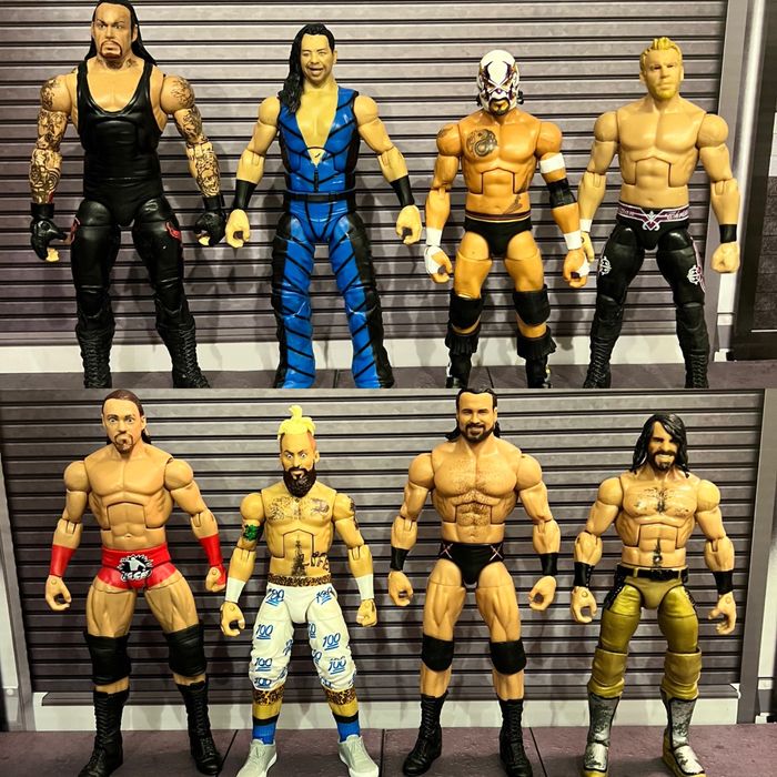 Figuras WWE Elite e AEW raras