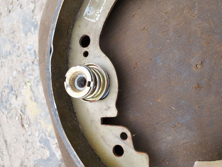 Колодки тормозние автоомбиля ВАЗ 2101- 03-07 ВАЗ Классика  новые СССР