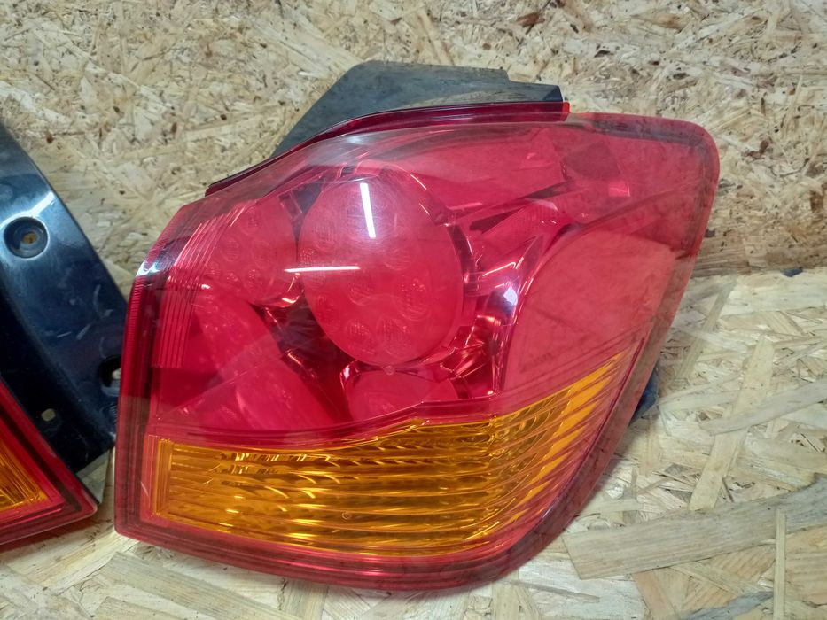 Mitsubishi ASX lampa tył prawa lewa tylna oryginał demontaż led