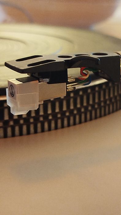 Gira discos Technics SL-D2