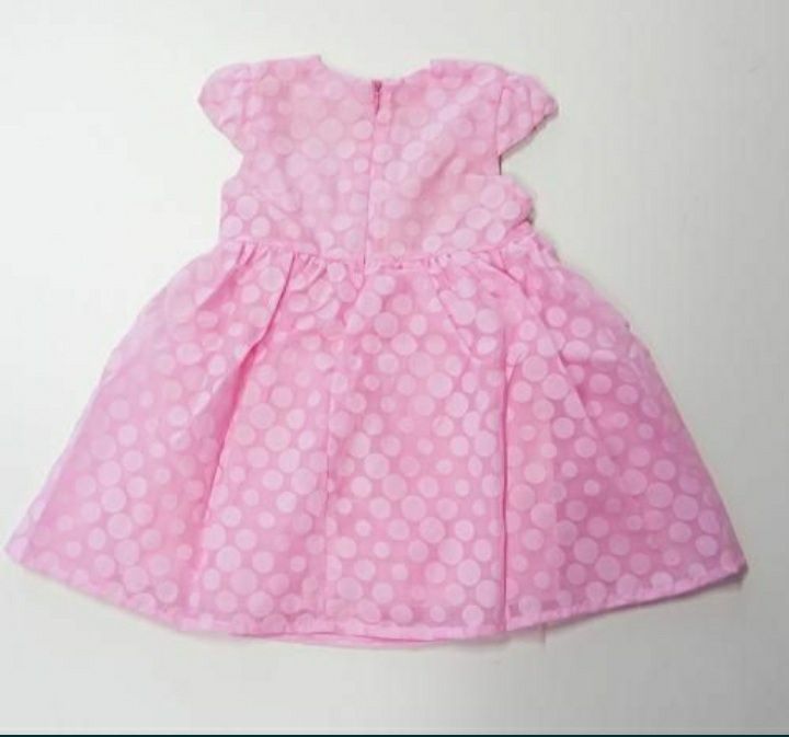 Śliczna sukienka Minetti