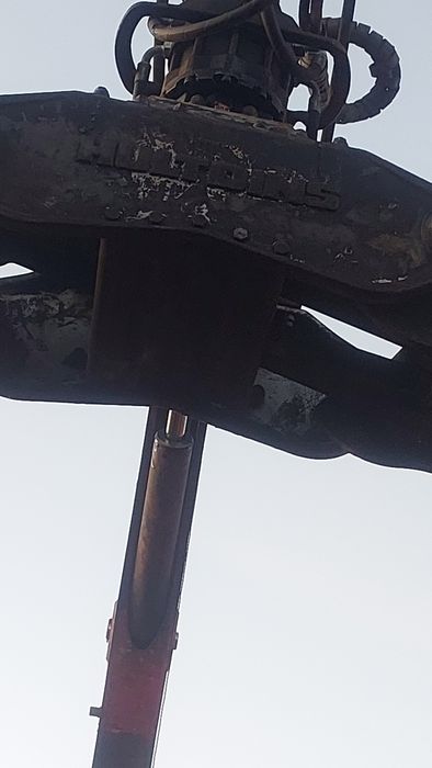 Маніпулятор лісовий epsilon .