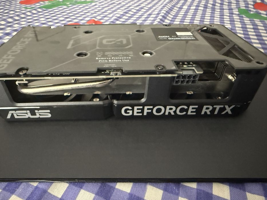 Vendo Placa Grafica NVIDIA RTX 4060 8gb