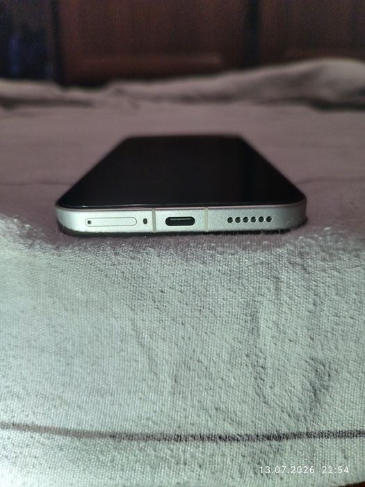 Продам xiaomi 15T pro 12/512 в відмінному стані