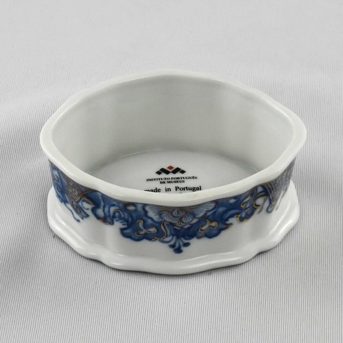 Saleiro bordo recortado porcelana decoração azul e dourados