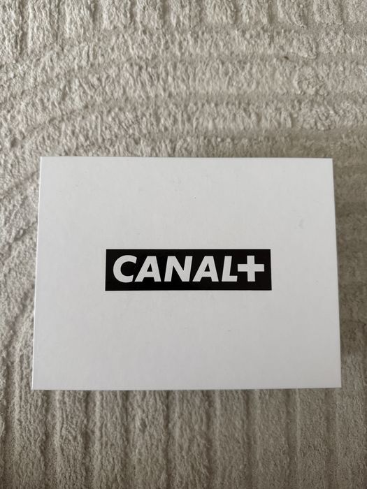 Canal+ box MODEL HY4001