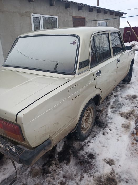 Продам ВАЗ 2105 двигун 03