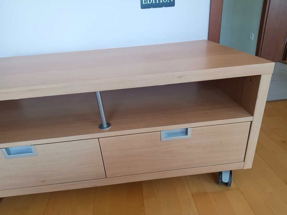 Szafka RTV, Ikea