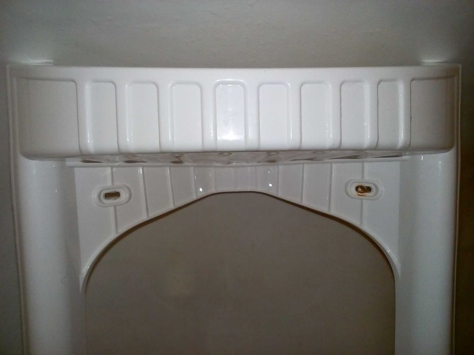 угловая навесная полка в ванную комнату, пластиковая 48 см (3 яруса)