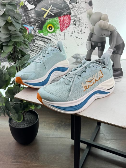 Кросівки Hoka Skyward 44 розмір Е16869