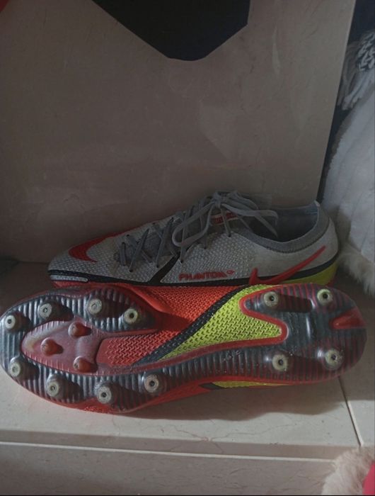 Chuteiras nike- relvado sintético