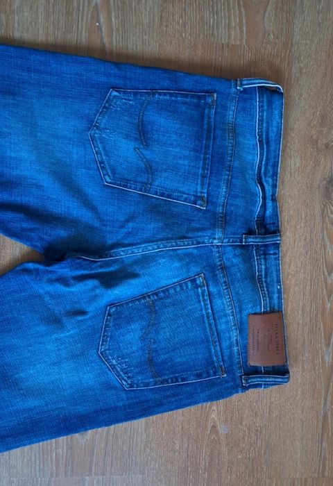Spodnie dzinsowe JACK & JONES  rozm. 34/32