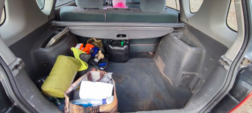 KIA Carens Киа Каренс 1.8мех.