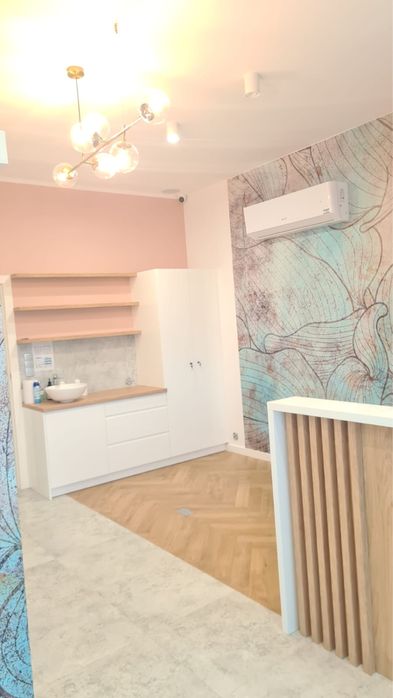 Lokal usługowy wyposażony pod uslugi kosmetyczne