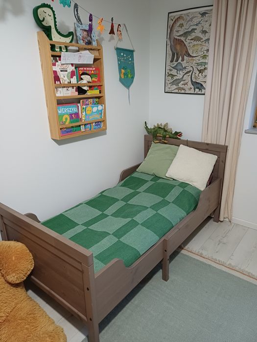 Zestaw łóżko z materacem rosnące z dzieckiem ikea Sundvik