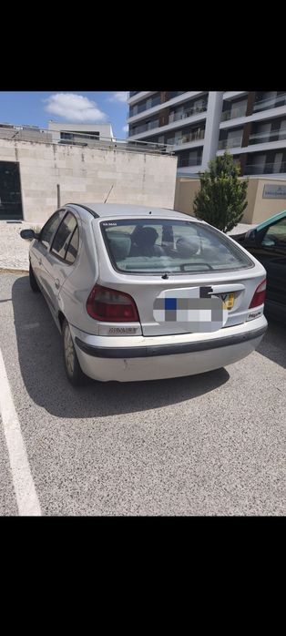 Renault Megane 1.4 16V para peças
