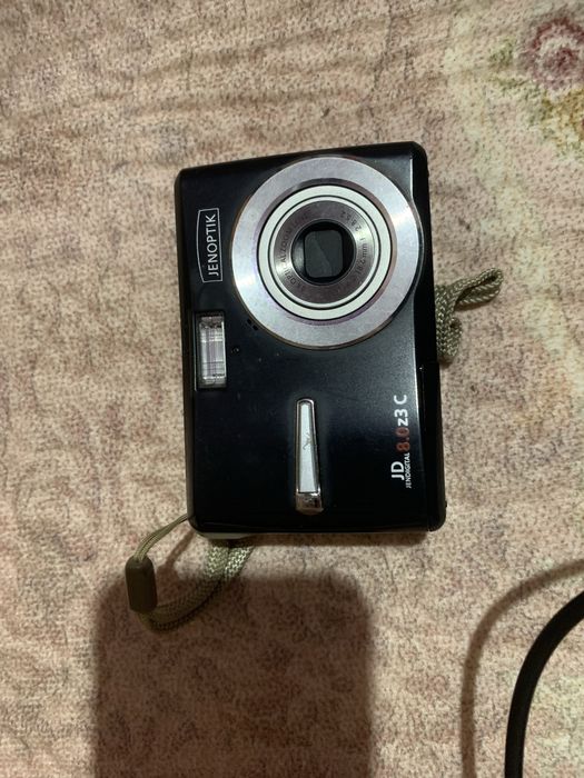 цифровая  камера Jenoptik JD 8.0 z3 C