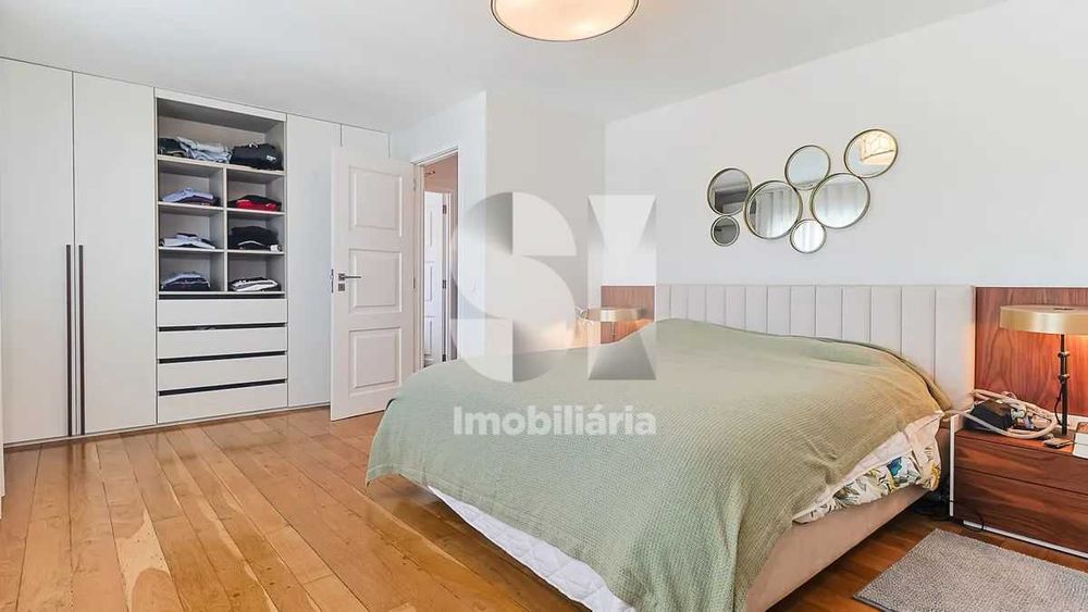 Apartamento T6 Celas duplex